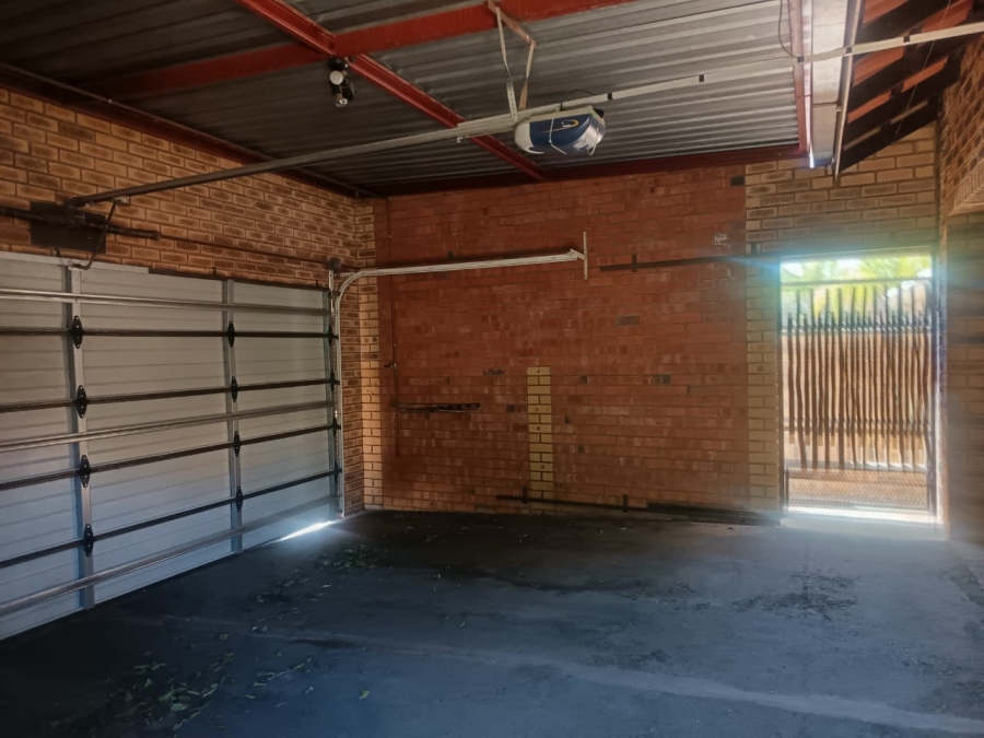 3 Bedroom Property for Sale in Royldene Northern Cape
